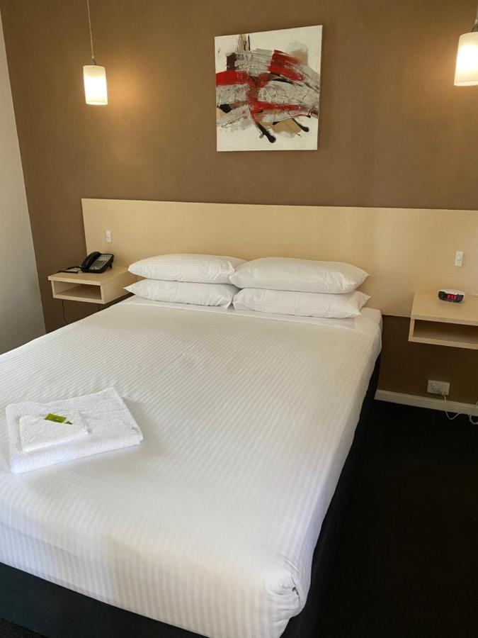Adelaide Airport Motel 외부 사진